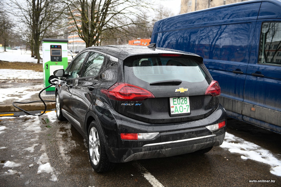 Хотел купить Vesta или Rapid, но взял почти новый Chevrolet Bolt. Не  пожалел?