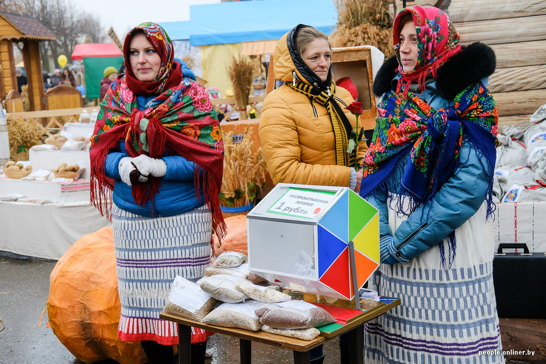 Дожинки в логойске. Дожинки. Дожинки в логойске. Дожинки в логойске. Дожинки в логойске.