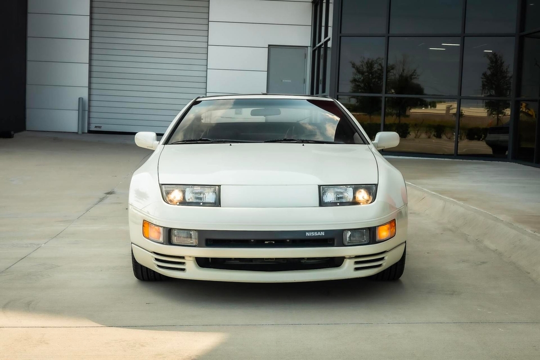 Nissan 300ZX в состоянии нового авто продадут через аукцион