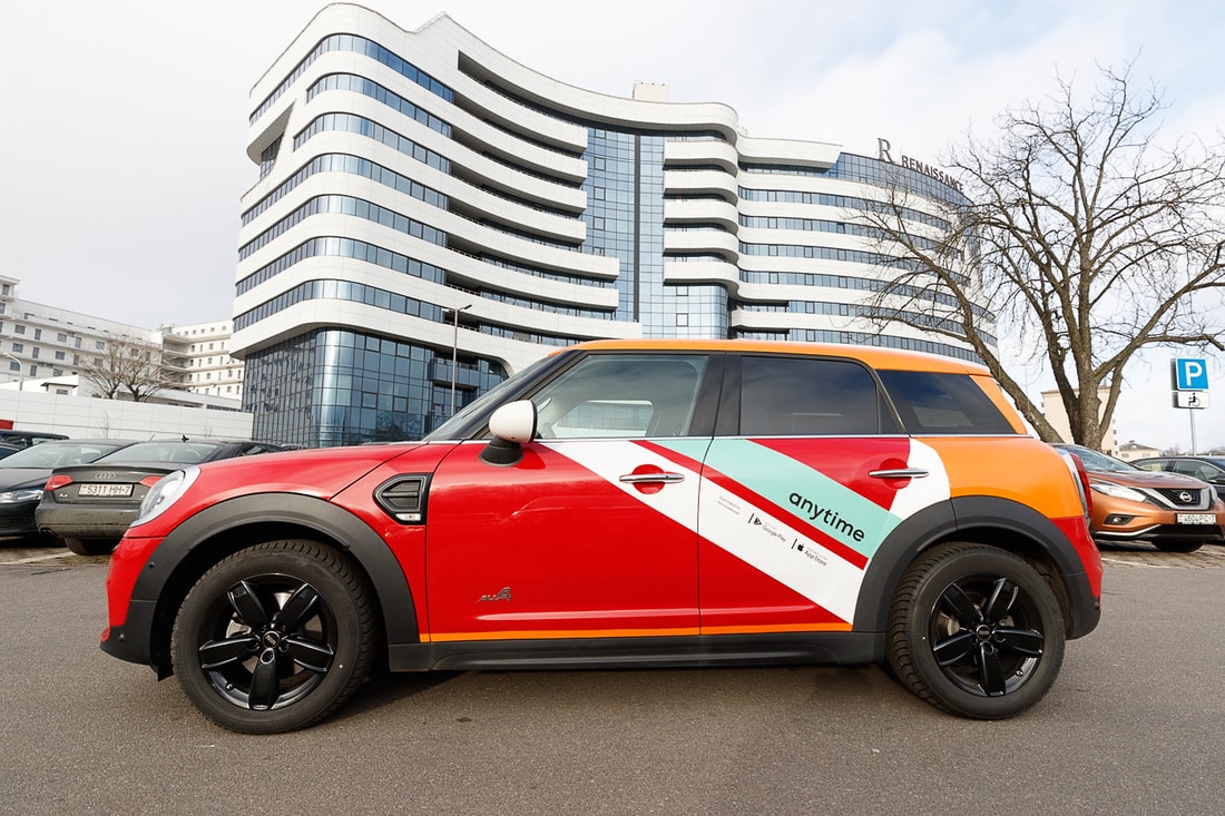 У Anytime появились MINI. Цена аренды — 62 копейки за минуту