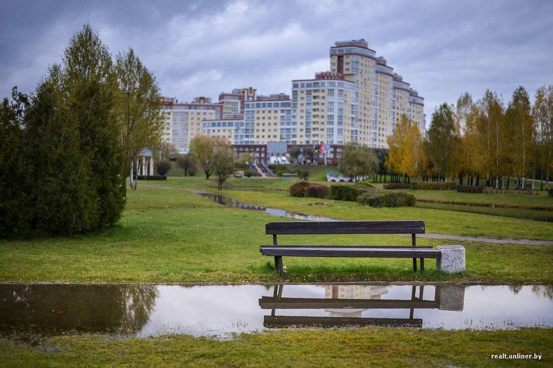 Где в уручье. Микрорайон зеленый луг в Минске. Уручье Минск. Минск микрорайон Веснянка. Парк Уручье.