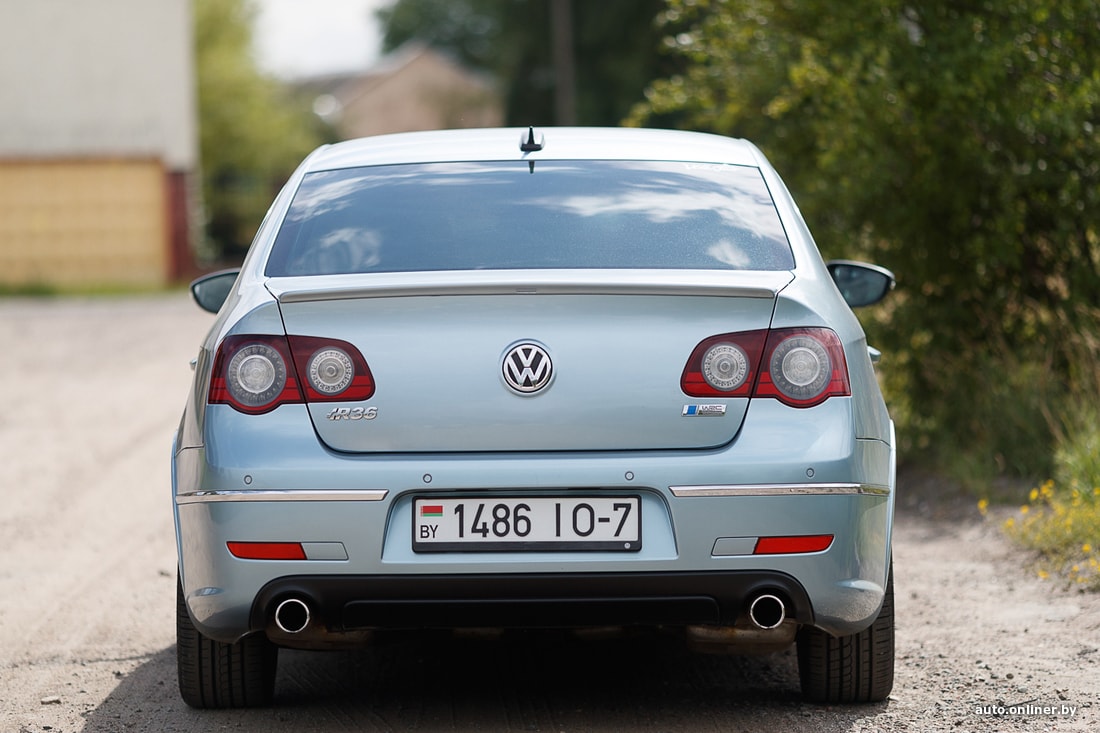 VW Passat r32