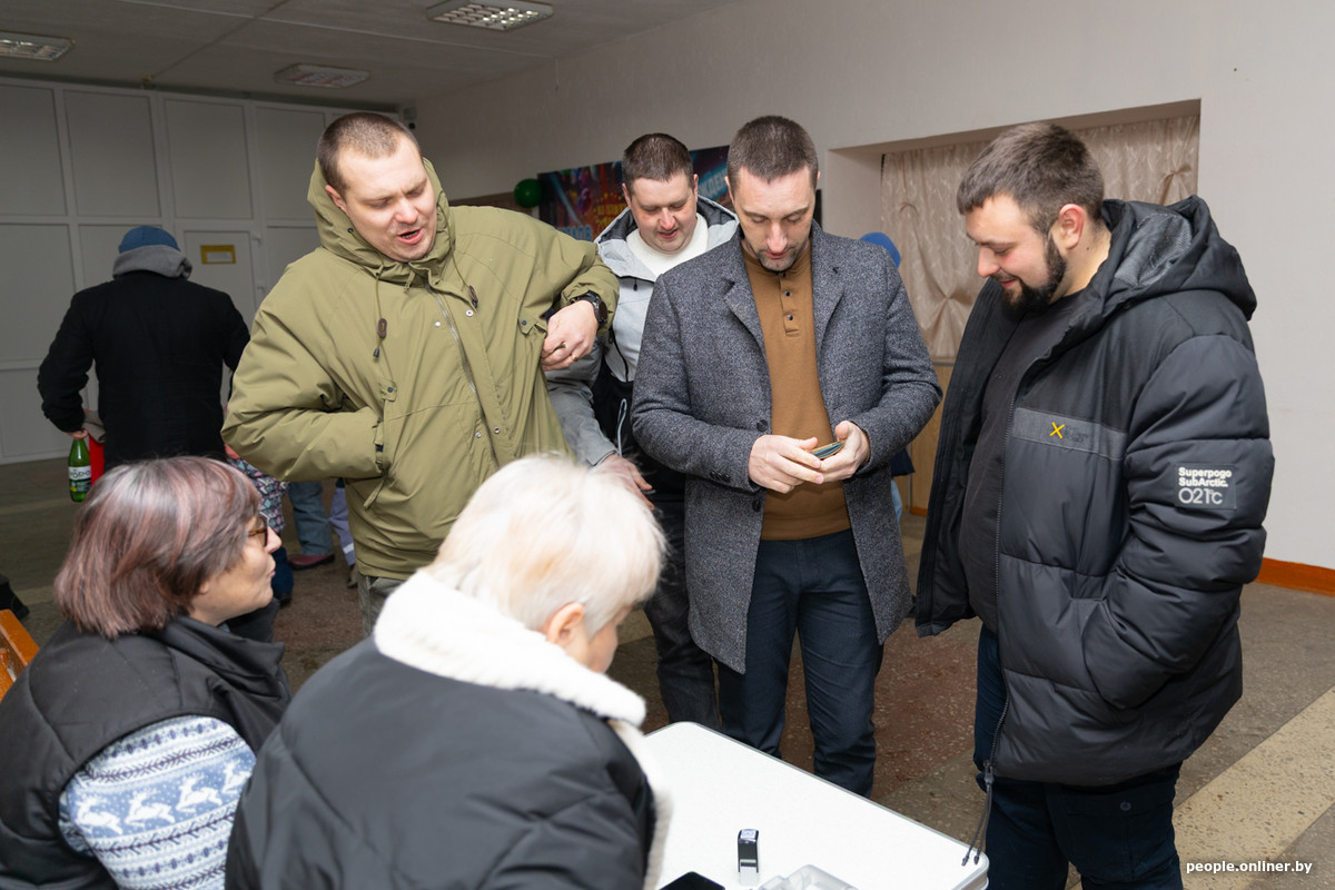 репортаж с сельской дискотеки