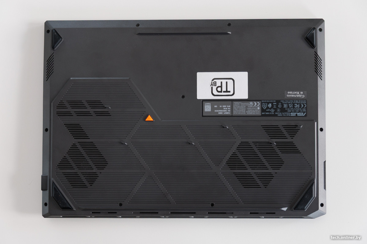 Нижняя крышка ASUS TUF Gaming A18 2025