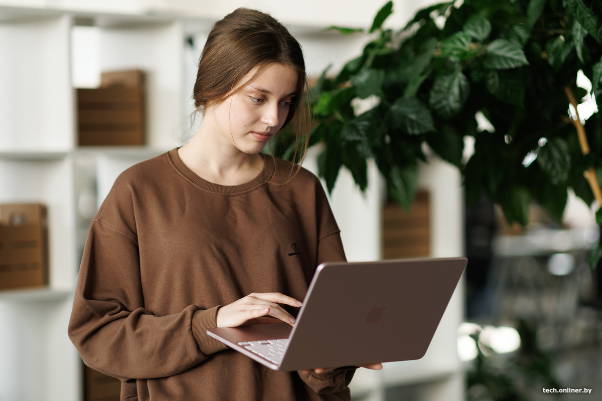 Тест Macbook Neo