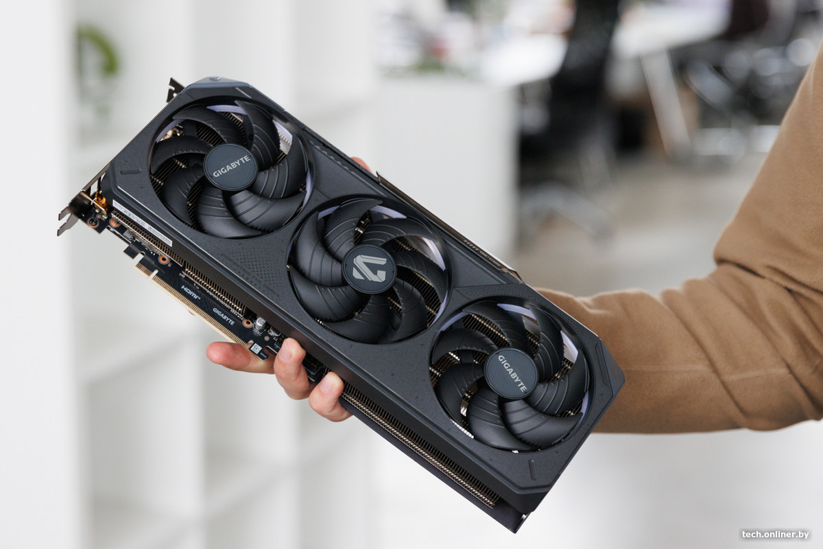 RTX 5070 Gigabyte Gaming