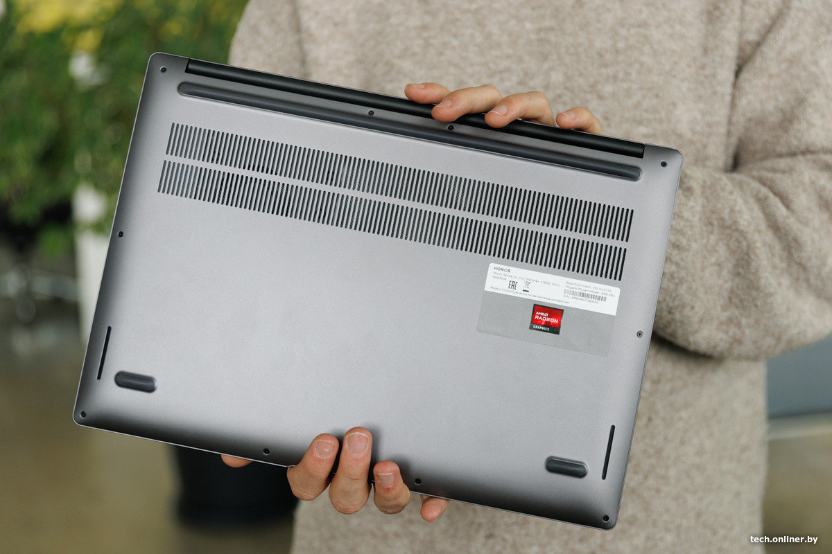 Внешний вид HONOR MagicBook X16 2024