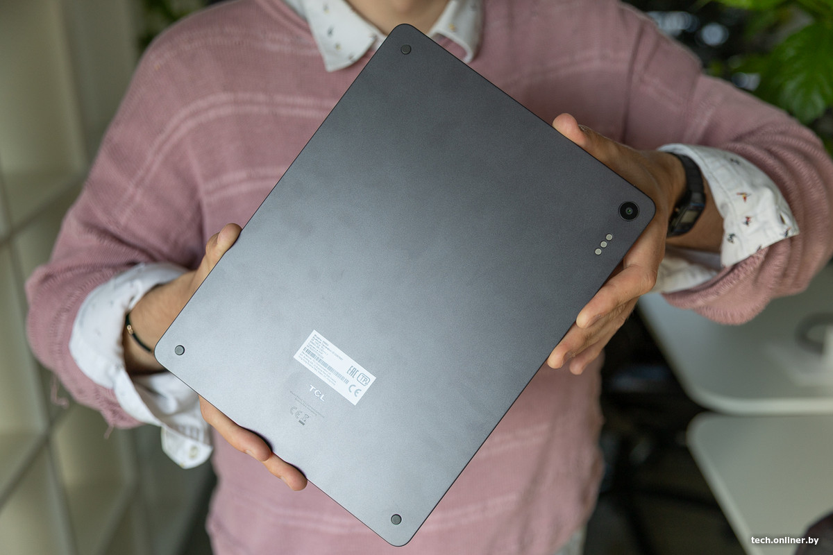 Внешний вид TCL NXTPAPER Note A1