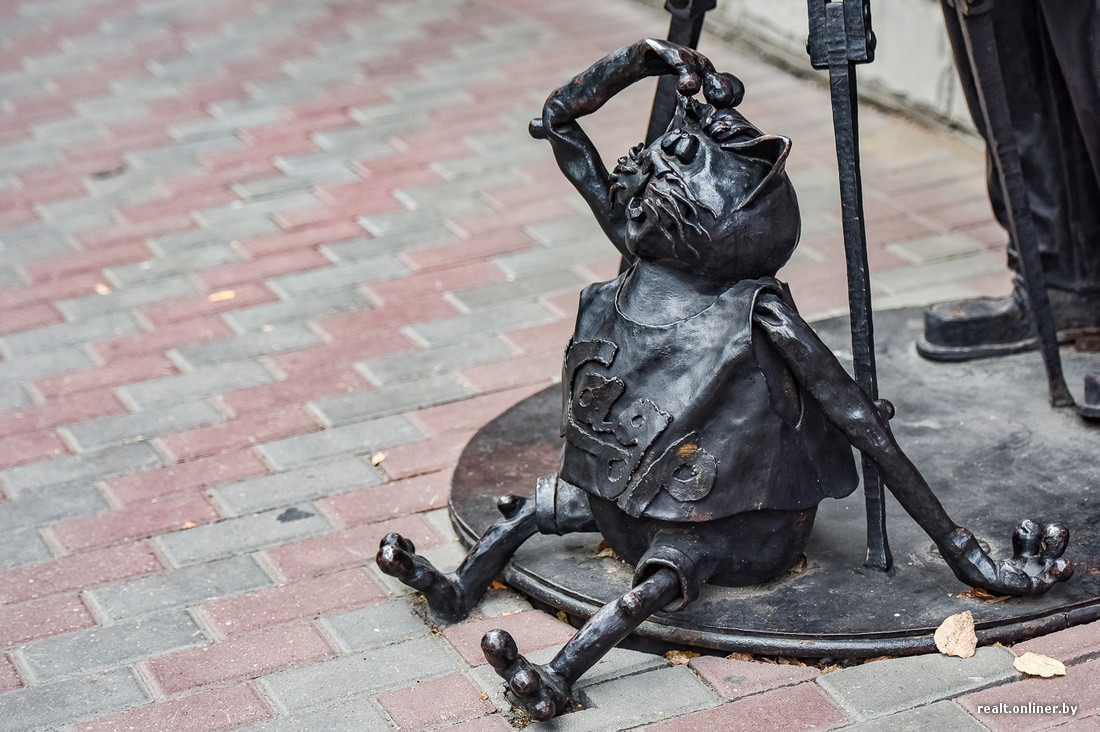 «Мама не будет выселяться». Семья купила квартиру у пенсионерки, участвовавшей в «спецоперации»