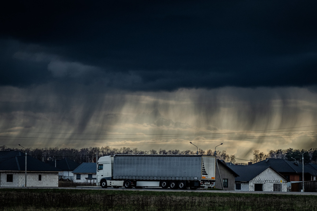 Автомобили нарушителей станут эвакуировать с мест для зарядки электромобилей?
