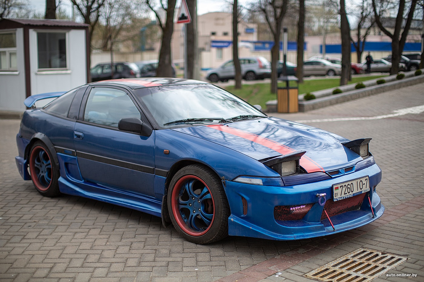 Mitsubishi Eclipse прямиком из 90-х