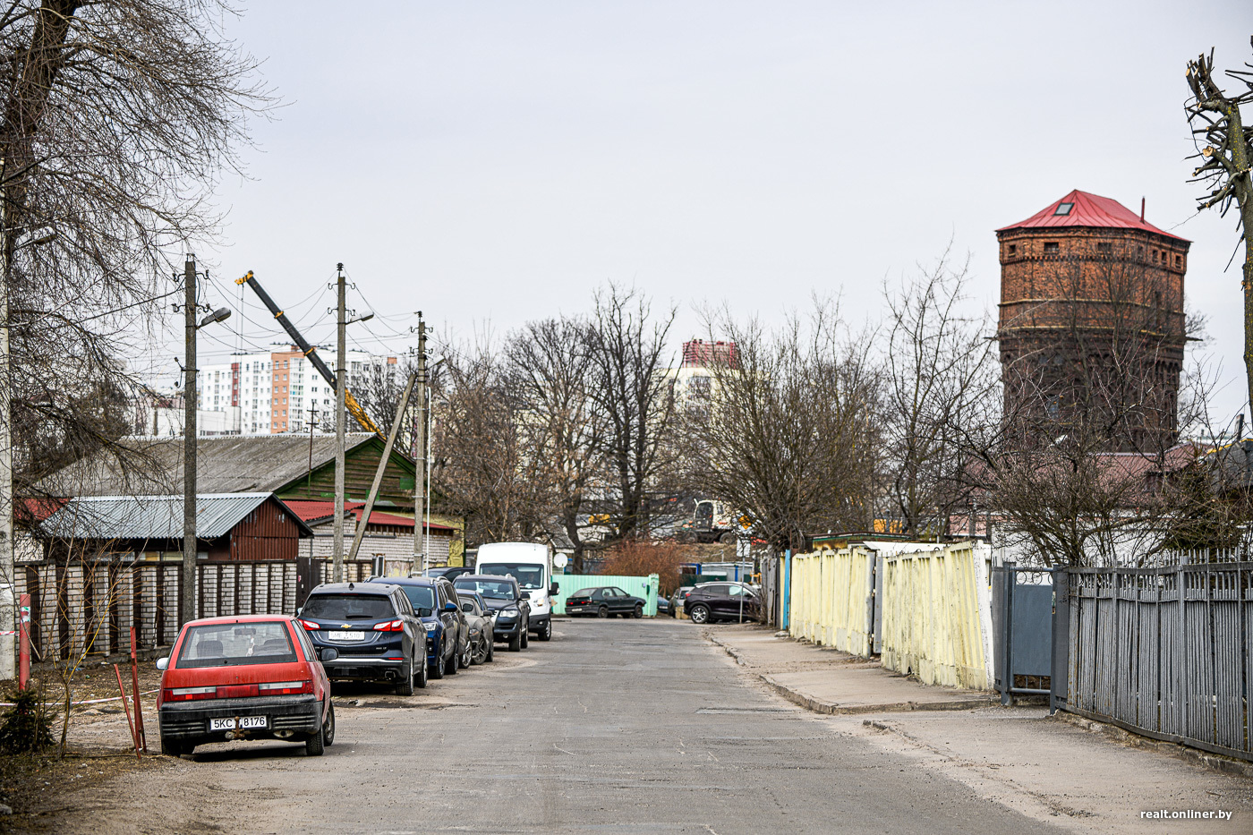 Дома возле рельсов. Как живут районы, куда вы редко заходите