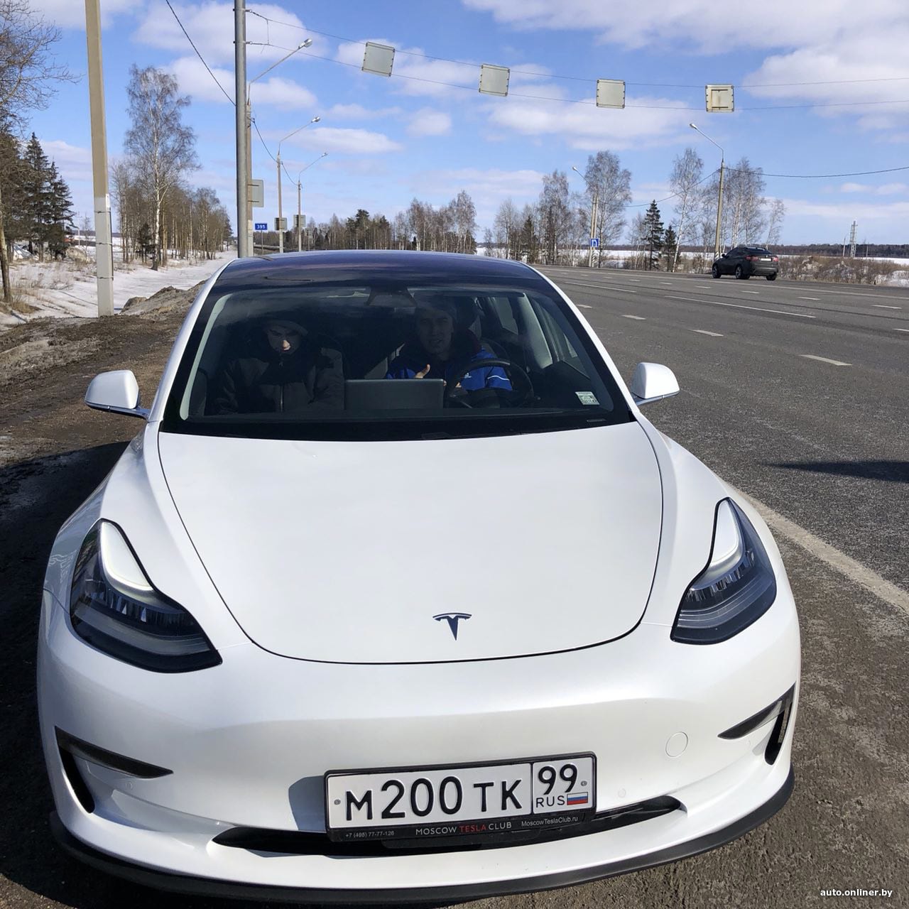 Tesla Model 3 едет в Минск