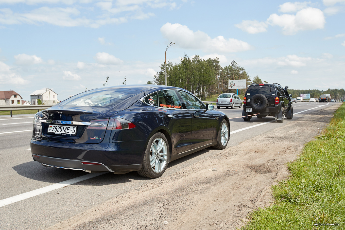 Auto onliner by. Буксировка Теслы.