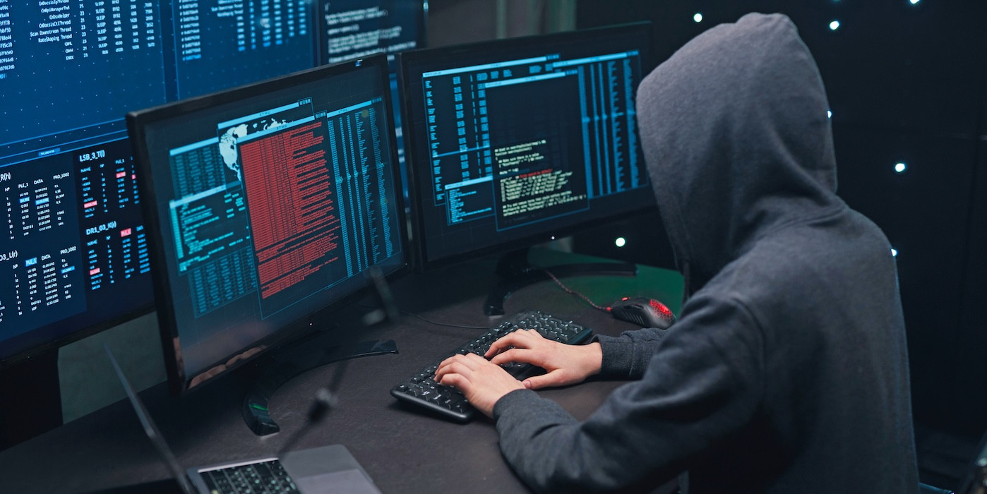 どのような種類のサイバー攻撃があり、それらから身を守るにはどうすればよいでしょうか?