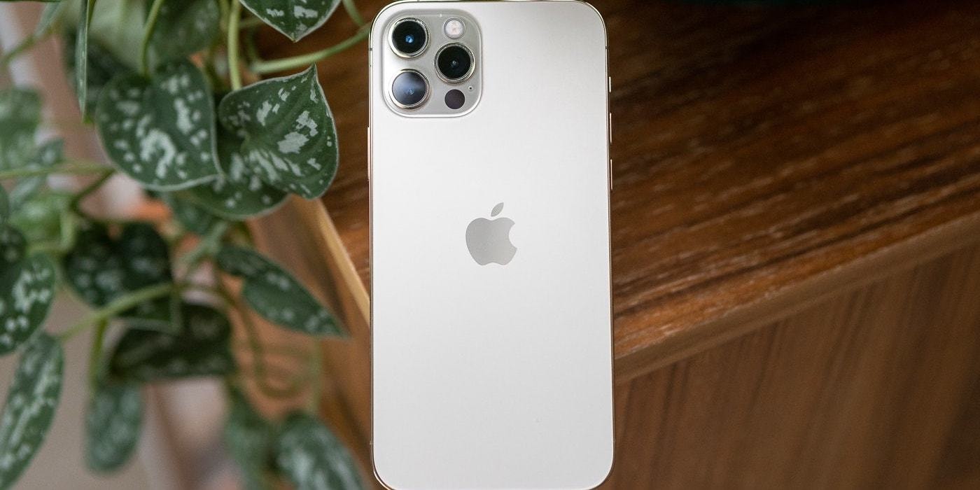 Год с iPhone 12 Pro. Плюсы и минусы флагмана