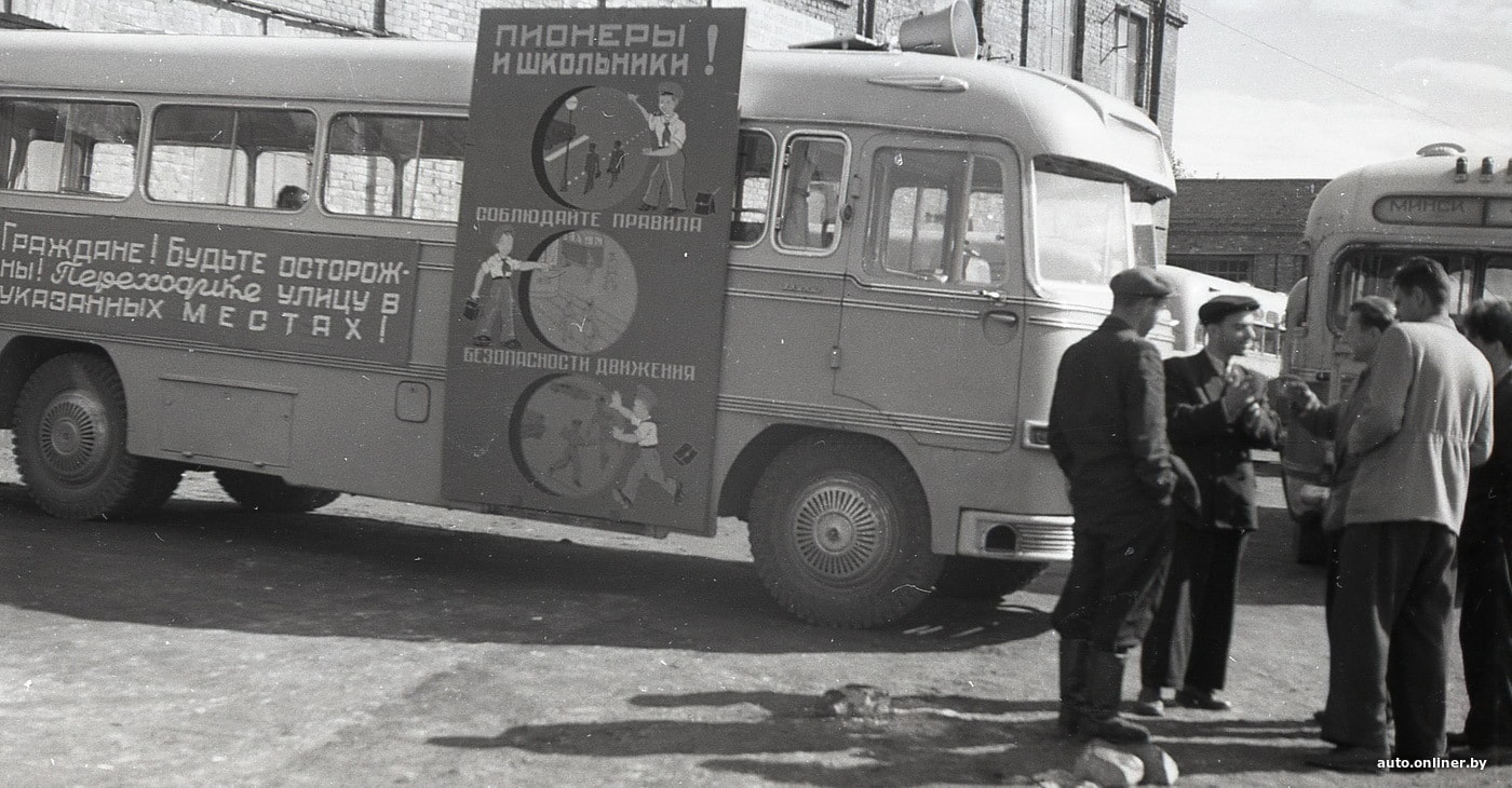 Вспоминаем историю городских автобусов Ikarus в Минске