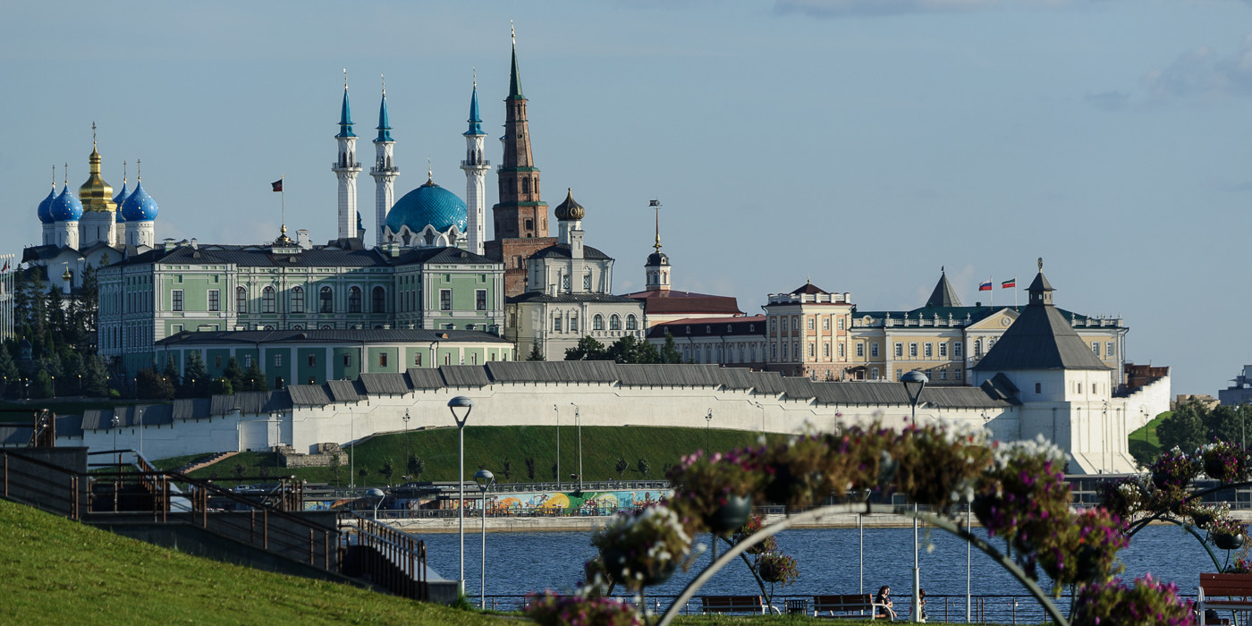 Казанский кремль время. Экскурсия «Белокаменная крепость». Казанский Кремль. Белокаменная крепость Казань. Белокаменный Кремль Казань. Казань 3 столица России.