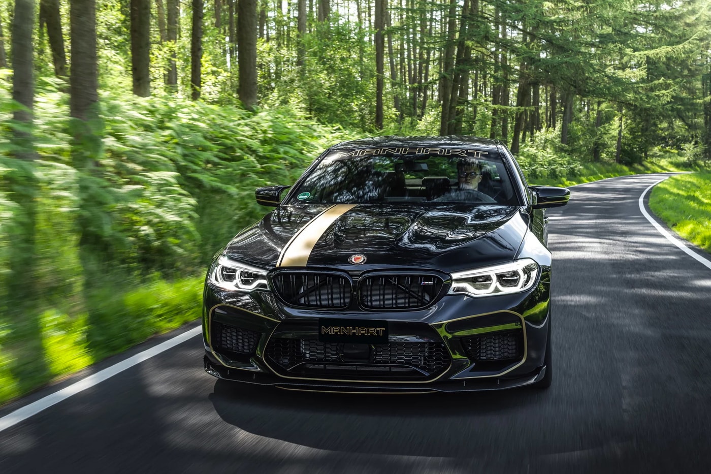 Ателье Manhart представило 723-сильный BMW M5