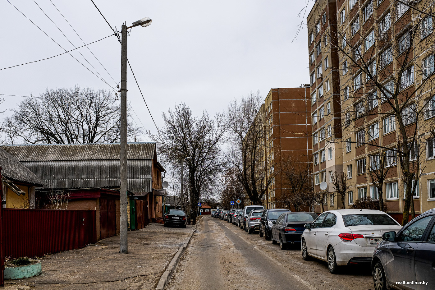 Дома возле рельсов. Как живут районы, куда вы редко заходите