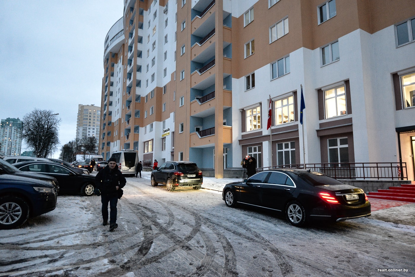 Австрийское посольство открылось в Минске по новому адресу. За визами все  еще нужно «побегать»