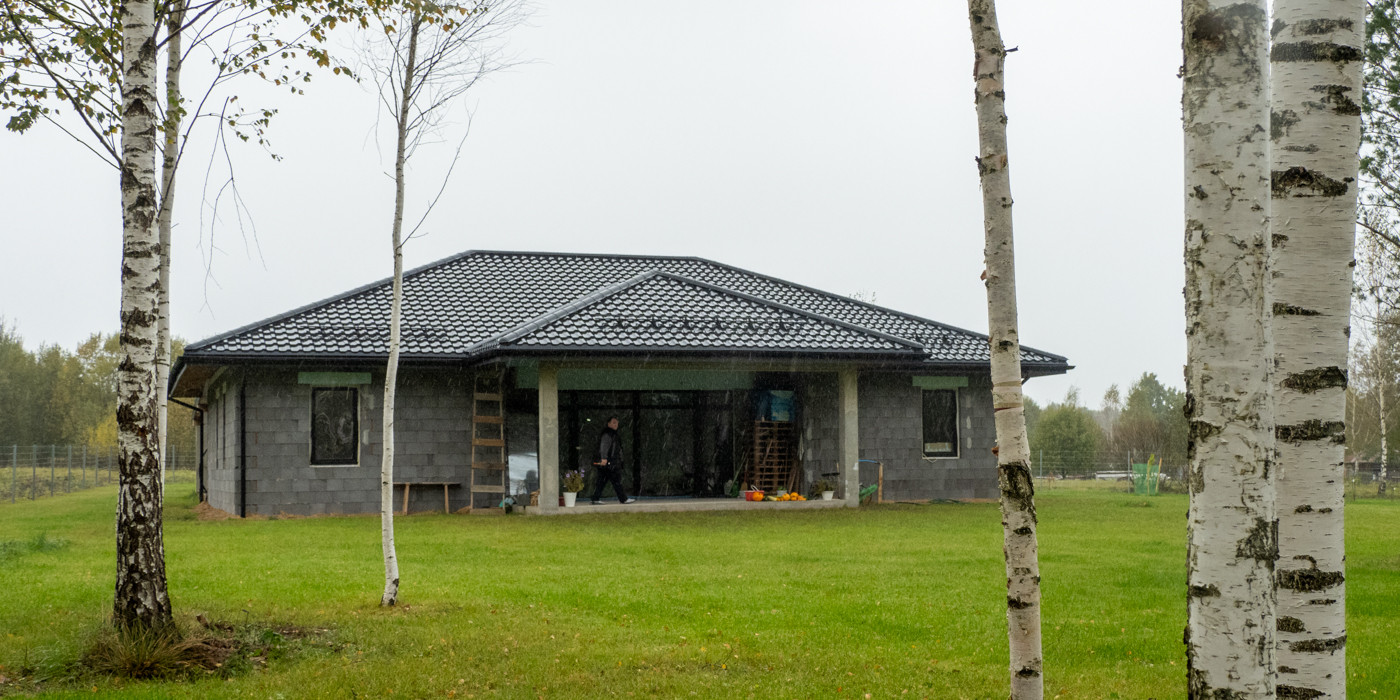 Наняли бригаду строителей по рекомендации знакомых. Что получилось?