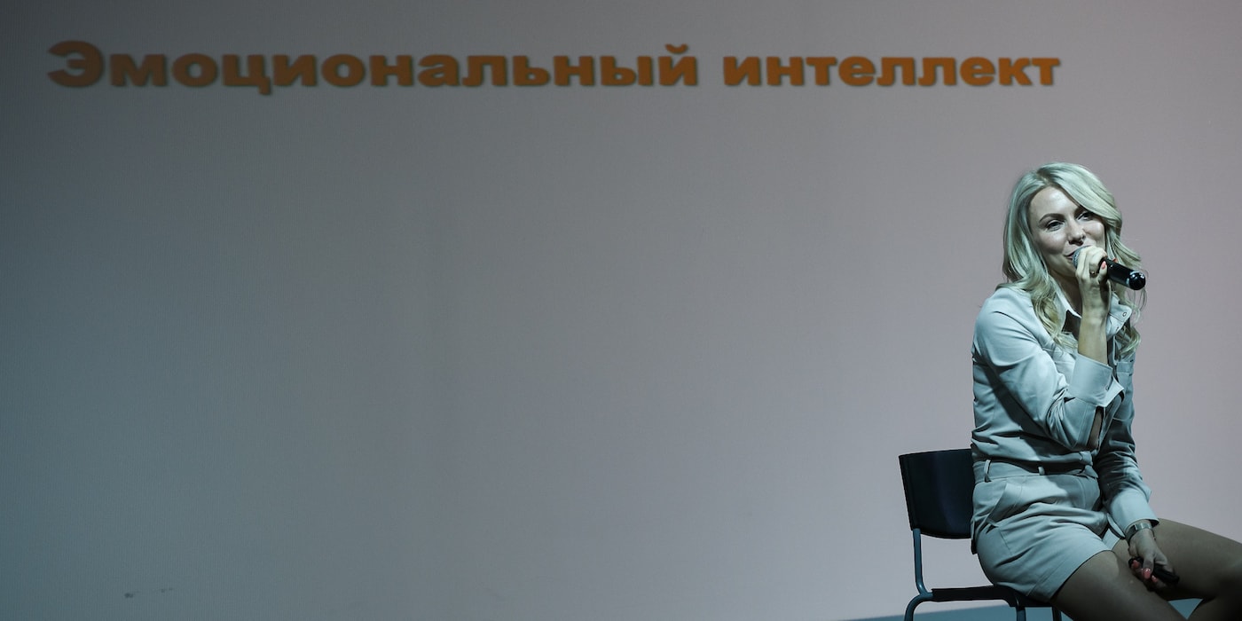 Психологи: «У 85% белорусов проблемы с эмоциональным интеллектом» (10 фото)
