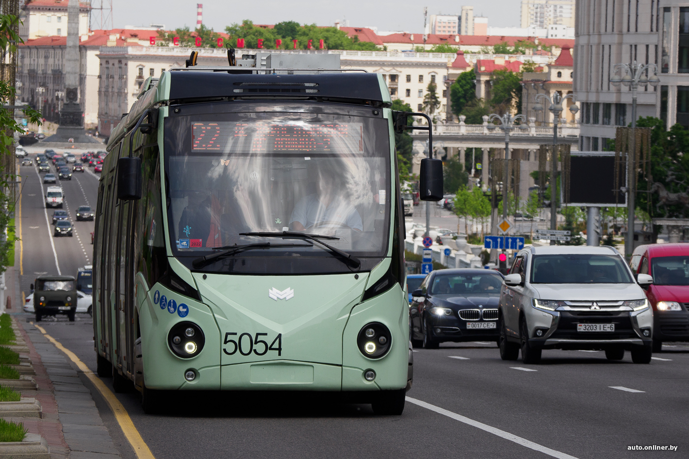 По центральной части проспекта Независимости снова ходят троллейбусы -  АвтоГродно