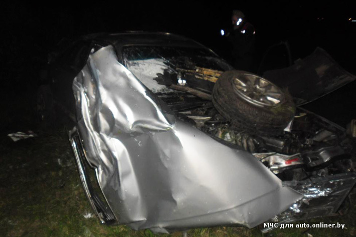 Ивановский район: водителя Volkswagen Jetta зажало в салоне в результате ДТП