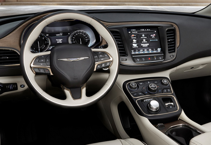 Chrysler 200C ($31 470)