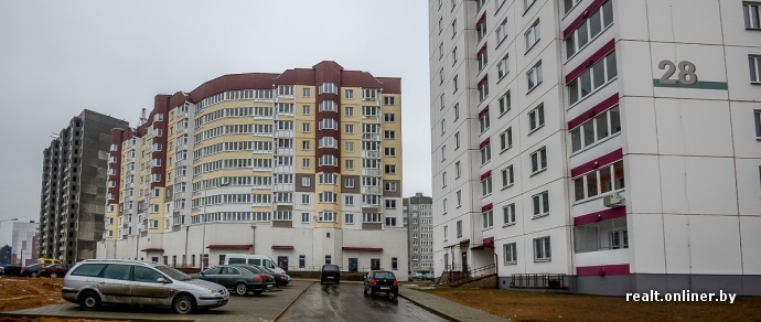 Первичный рынок жилья: некоторые застройщики уже снизили цену метра на $200 и увеличили период рассрочки