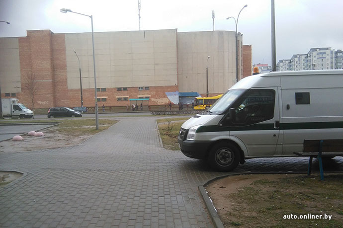можно ли инкассаторам ездить по тротуарам
