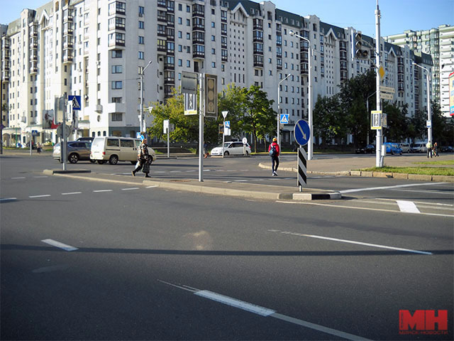 На столичном перекрестке Некрасова — Беды установили допсекции ...