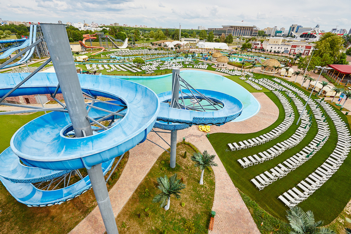 Аквапарк дримленд. Аквапарк Dreamland в Минске. Минск парк аттракционов Дримленд. Аквапарк в Минске открытый.