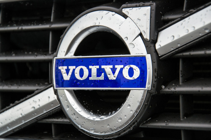 Volvo v50 1
