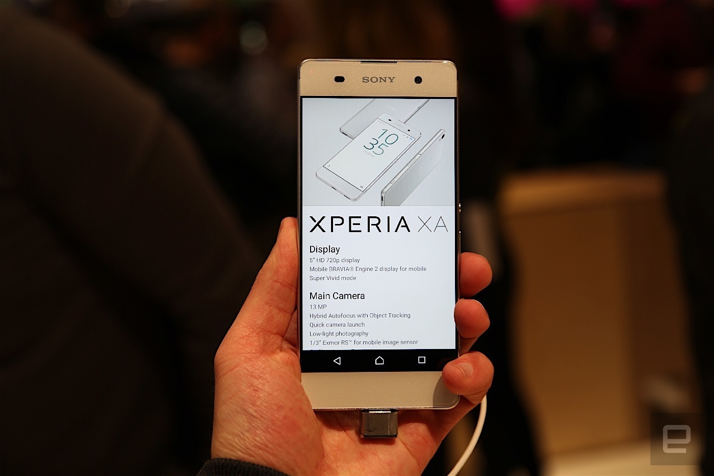 Sony представила линейку смартфонов Xperia X