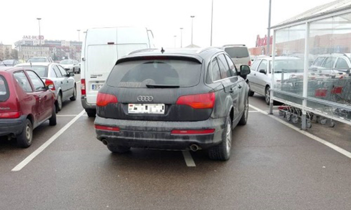В Польше появился термин «парковка по-белорусски»