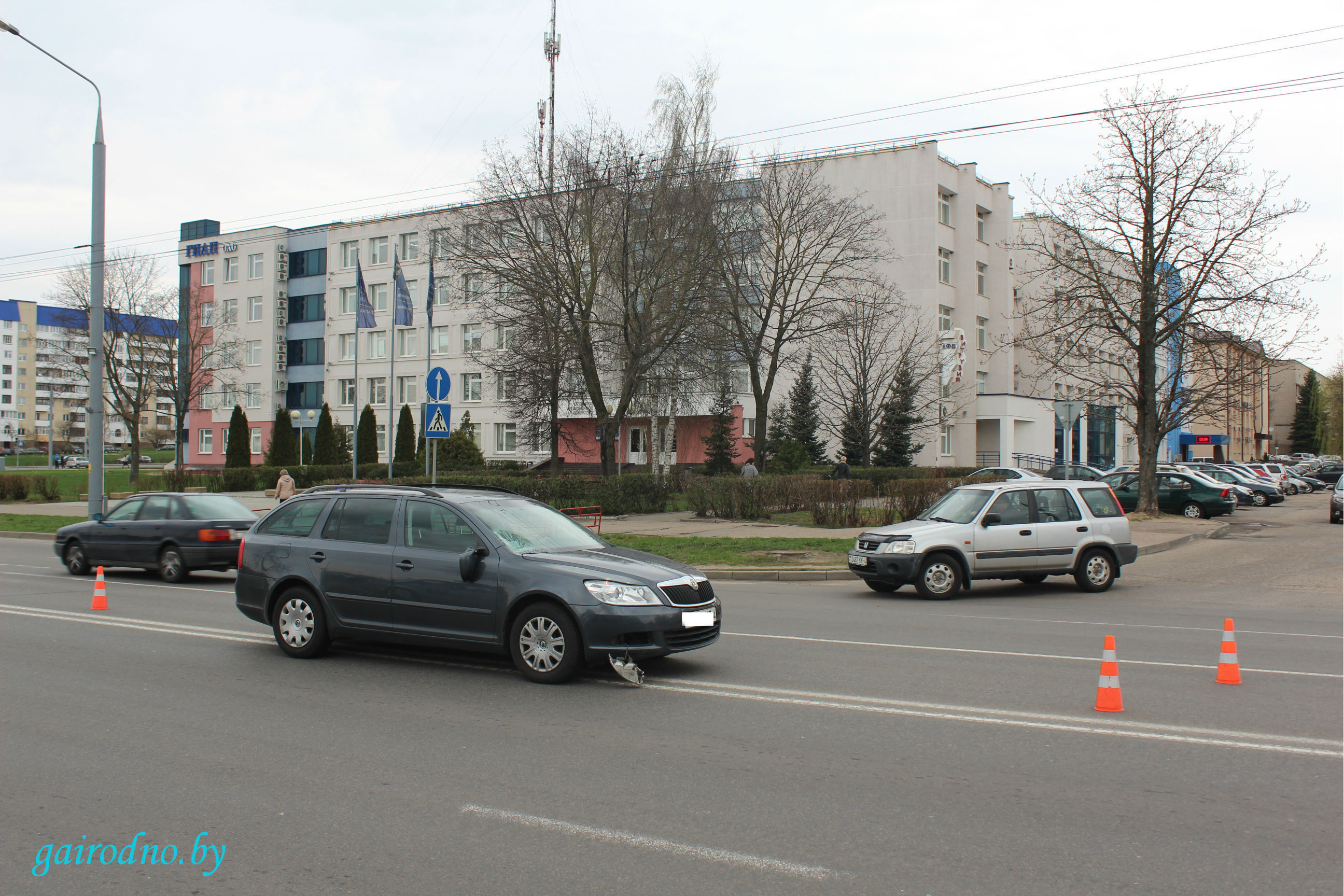 10-летняя девочка серьезно пострадала после наезда Skoda на гродненском  проспекте