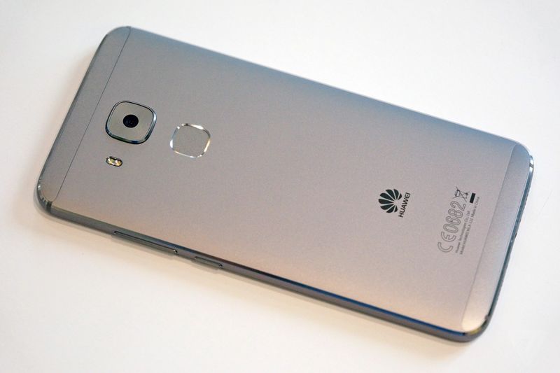 Huawei 90. 华为nova12 se.