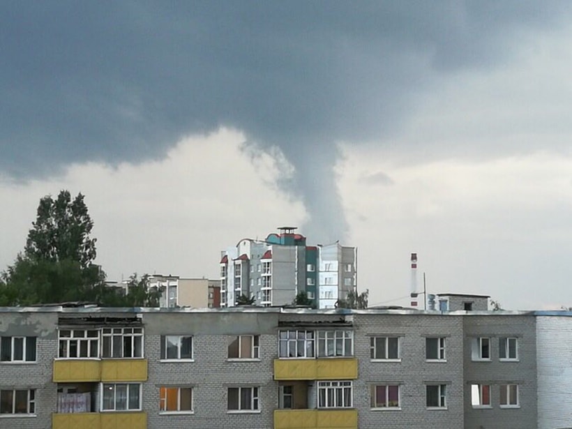 Торнадо в беларуси. Картинки смерчи в Беларусь. Погода в Лиде.