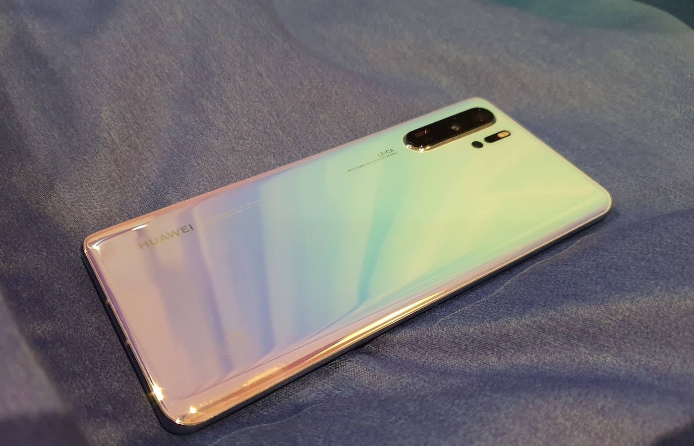 Полный обзор смартфона Huawei P30 Pro с суперзумом