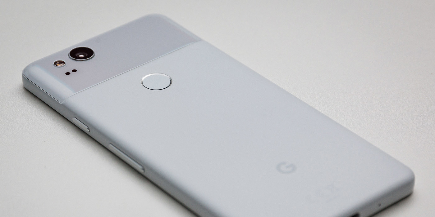 Дорогой привет из прошлого. Обзор странного смартфона Google Pixel 2