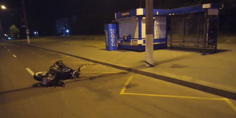 Motociklist S Passazhirkoj Nasmert Sbil Peshehoda Avarij S Motociklami Stalo Bolshe