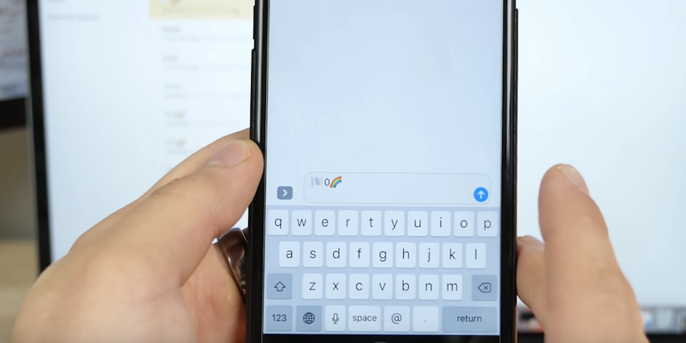 Блогер нашел три символа, которые приводят к зависанию iPhone  / Новости :: Клуб Microsoft и Nokia
