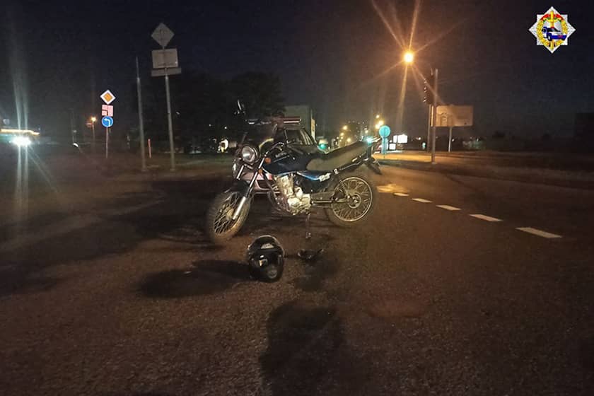 Motociklist S Passazhirkoj Nasmert Sbil Peshehoda Avarij S Motociklami Stalo Bolshe