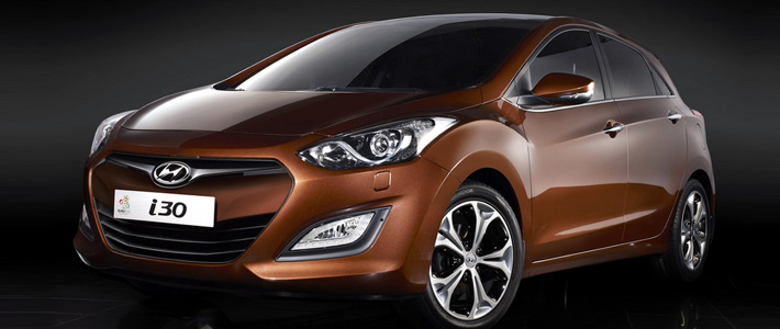 Сравнение актуальности технологий и комплектаций Hyundai i30 с новинками рынка 2026