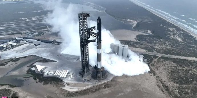 SpaceXは3度目の試みでStarshipを宇宙に打ち上げた
