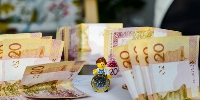 ÐаÑÑинки по запÑоÑÑ ÐелÑÑаÑ: в пеÑвом полÑгодии белоÑÑÑÑ ÑÑали богаÑе на 7%. Ð Ð²Ñ Ð¾ÑÑÑили? ÐаÑÑинки по запÑоÑÑ ÐелÑÑаÑ: в пеÑвом полÑгодии белоÑÑÑÑ ÑÑали богаÑе на 7%. Ð Ð²Ñ Ð¾ÑÑÑили?