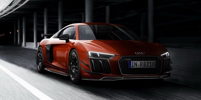 Немцы ищут 44 человека, готовых купить лимитированный Audi R8