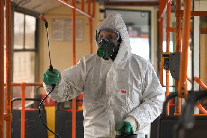 За сутки коронавирусом заразились 1473 человека. Стала известна статистика Минздрава о вакцинации (дополнено)
